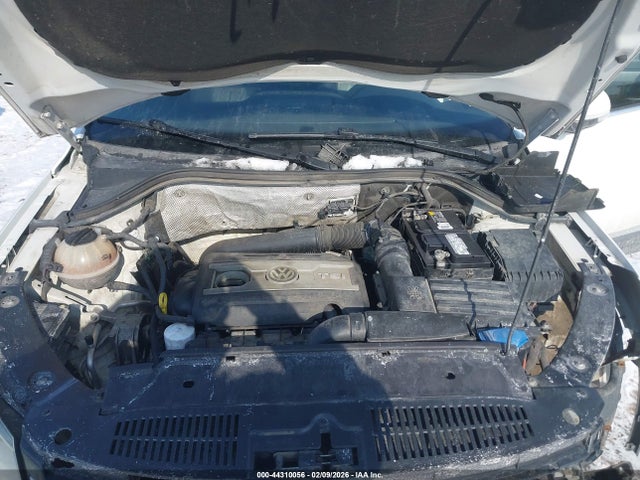 44310056 :رقم المزاد ، WVGAV7AX4GW580205 vin ، 2016 Volkswagen Tiguan Se مزاد بيع