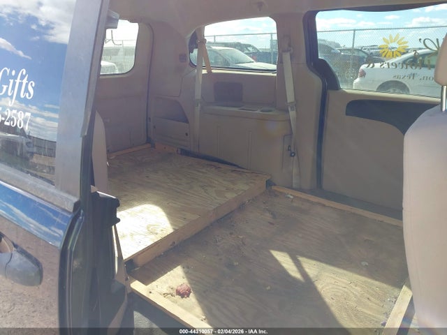 2C4RDGBG5ER104821 Dodge Grand Caravan American Value Pkg