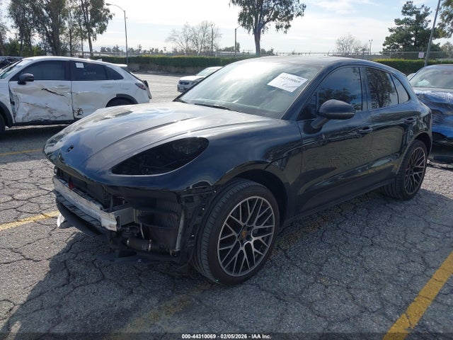 Porsche MACAN S 2019 WP1AB2A54KLB32568 Image 2