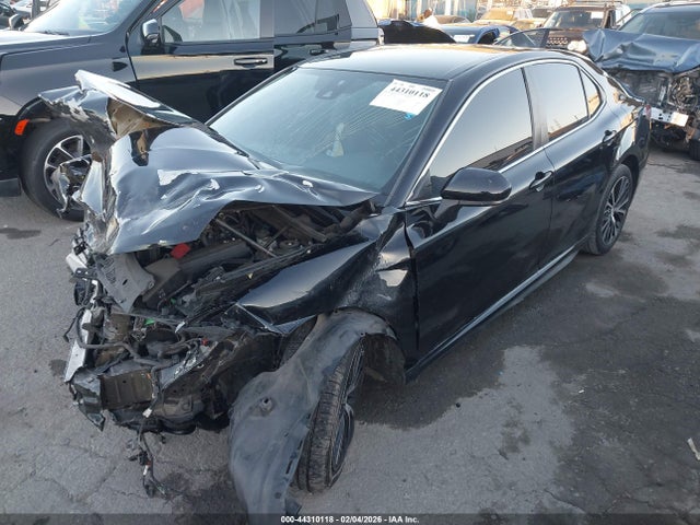 4T1G11AK2LU872528 Toyota CAMRY SE