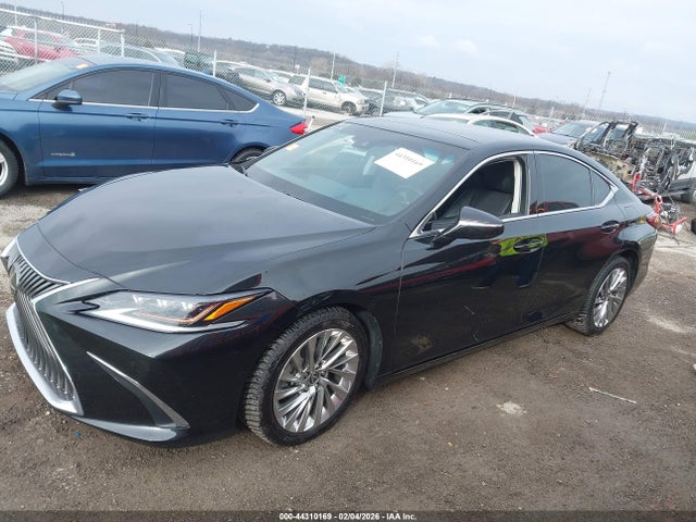 Продажа на аукционе авто 2021 Lexus Es 350 Ultra Luxury, vin: 58AFZ1B16MU084372, номер лота: 44310169