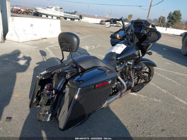 1HD1KTP25PB615678 Harley-Davidson FLTRXS
