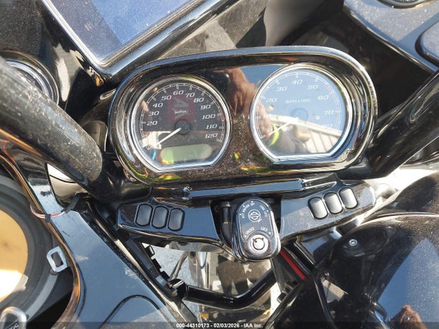 1HD1KTP25PB615678 Harley-Davidson FLTRXS
