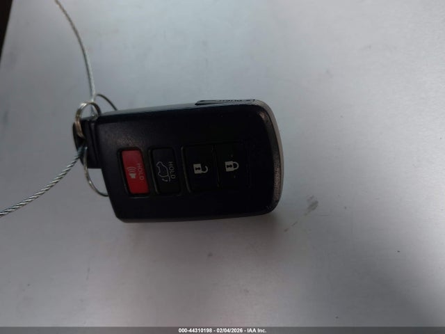 Toyota Highlander Limited 2018 5TDDZRFH4JS498517 Image 11