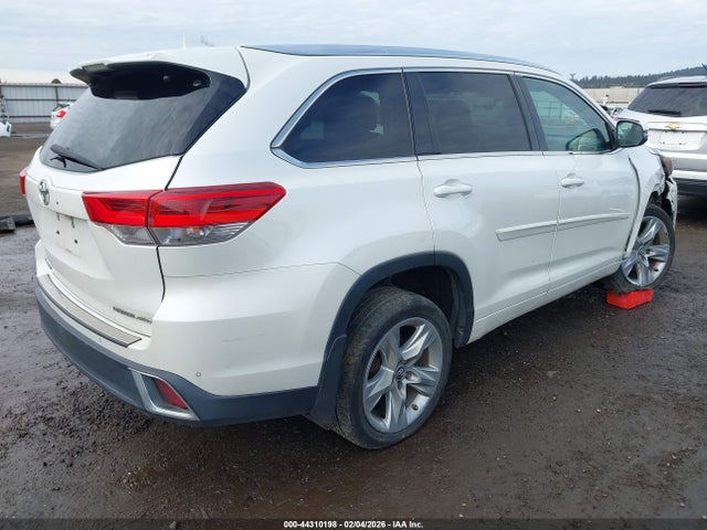 Toyota Highlander Limited 2018 5TDDZRFH4JS498517 Image 4