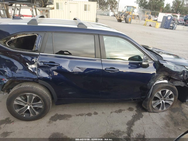 Toyota Highlander Hybrid Xle 2025 5TDKBRCHXSS685360 Image 14