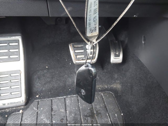 2025 VOLKSWAGEN TIGUAN 3VVGR7RM8SM068017 Photo 10