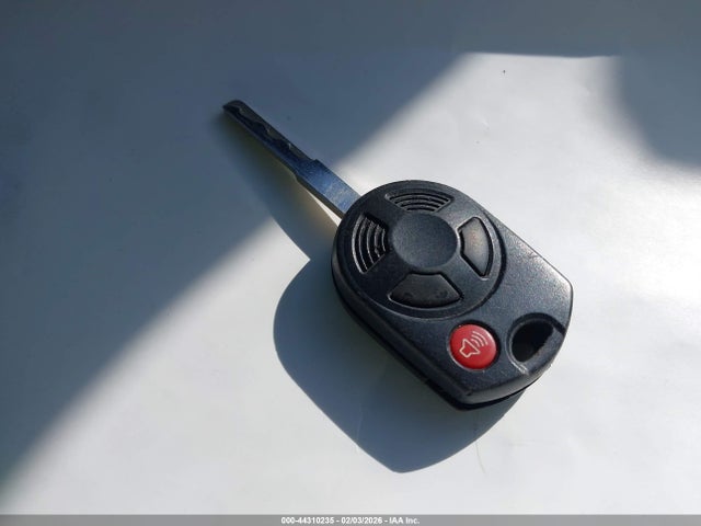 1FMCU0GD7HUD83283 Ford ESCAPE SE