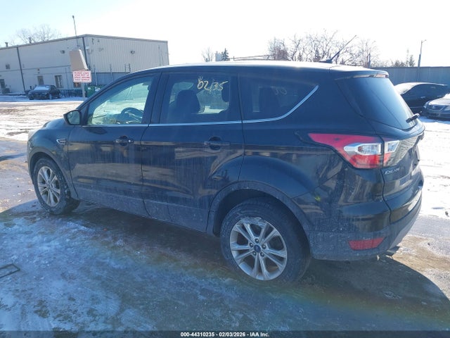 1FMCU0GD7HUD83283 Ford ESCAPE SE