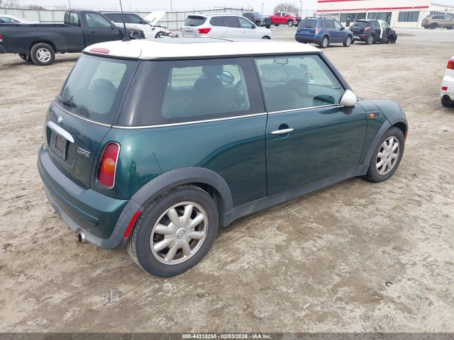 2004 MINI COOPER WMWRC334X4TJ57079 Photo 3