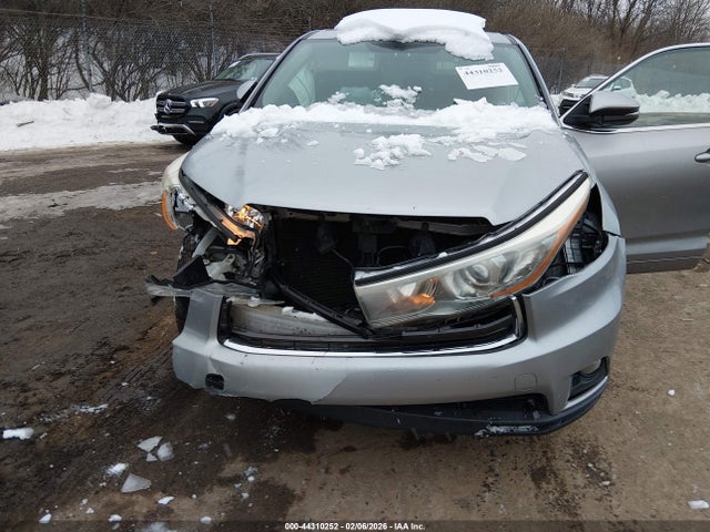 Toyota Highlander Le Plus V6 2015 5TDBKRFH7FS193080 Image 6