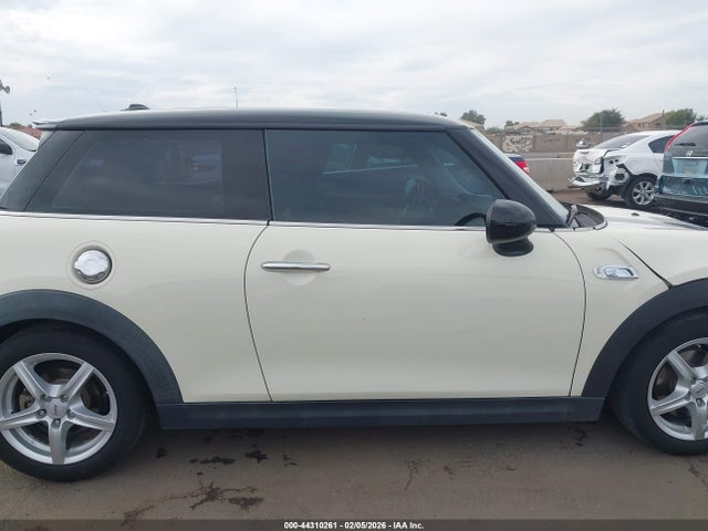 WMWXP7C54F2A41240 Mini Hardtop Cooper S