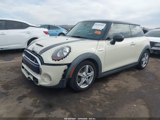 2015 MINI HARDTOP WMWXP7C54F2A41240 Photo 1