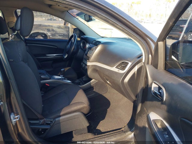 44310268 :رقم المزاد ، 3C4PDCBB2HT563729 vin ، 2017 Dodge Journey Sxt مزاد بيع