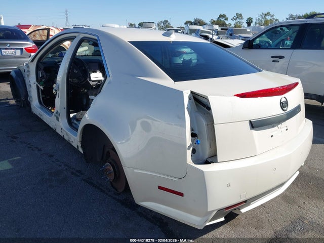 2014 CADILLAC CTS-V 1G6DV5EP4E0107830 Photo 2