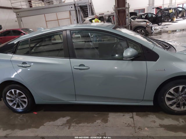 JTDKARFU4L3107043 Toyota Prius Limited