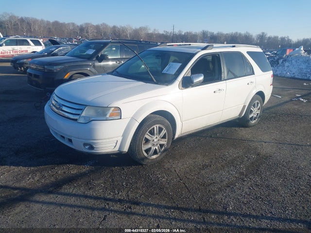 2008 FORD TAURUS X 1FMDK03W28GA12239 Photo 1
