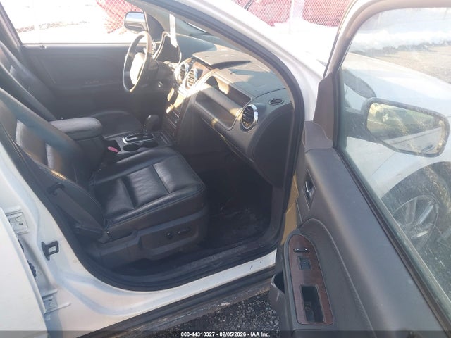 2008 FORD TAURUS X 1FMDK03W28GA12239 Photo 4