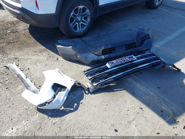 3GKALMEG8SL317477 GMC Terrain Fwd Elevation