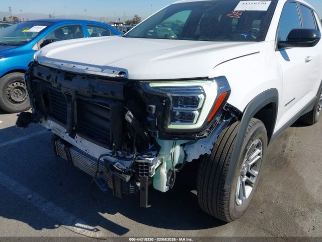 3GKALMEG8SL317477 GMC Terrain Fwd Elevation