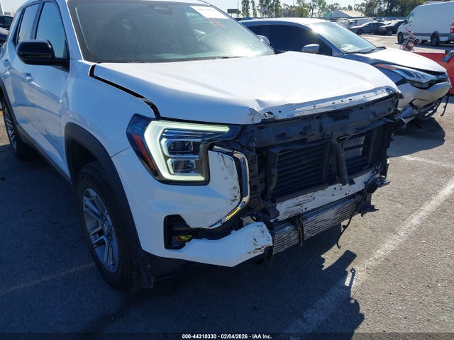 3GKALMEG8SL317477 GMC Terrain Fwd Elevation