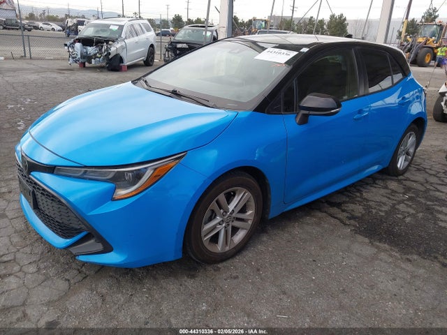 Toyota COROLLA SE 2021 JTND4MBE8M3126368 Image 2