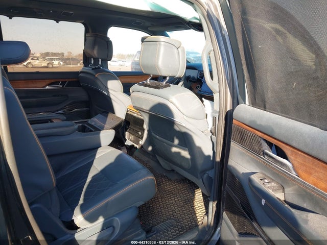 2023 JEEP GRAND WAGONEER 1C4SJVGP2PS505350 Photo 7