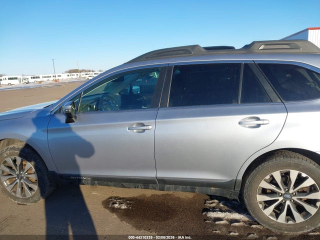 Subaru Outback 2.5i Limited 2015 4S4BSBNC8F3265883 Image 14