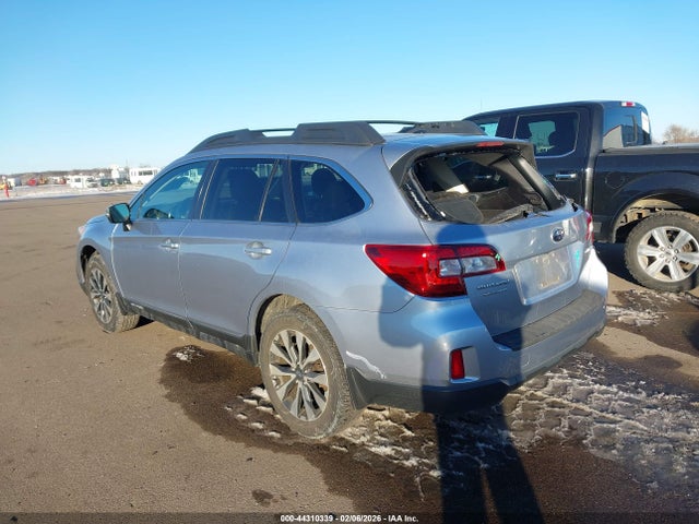 Subaru Outback 2.5i Limited 2015 4S4BSBNC8F3265883 Image 3