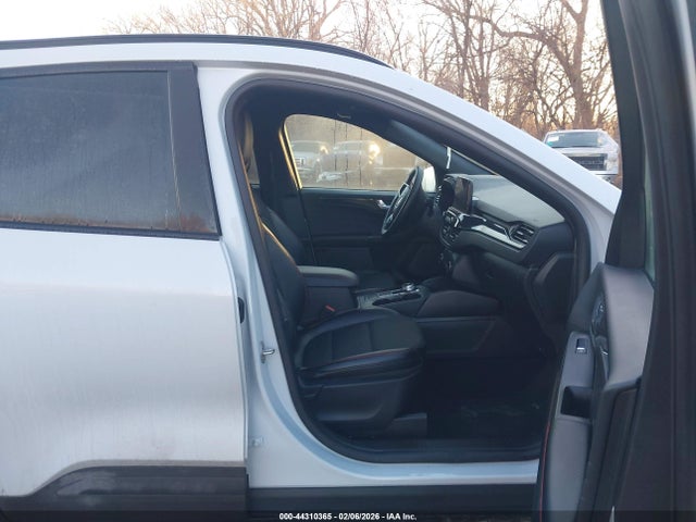 2025 FORD ESCAPE 1FMCU9MN6SUB35535 Photo 4