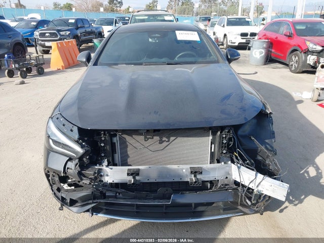 W1KMJ4HB6SF057045 Mercedes-Benz Cle 300 4matic
