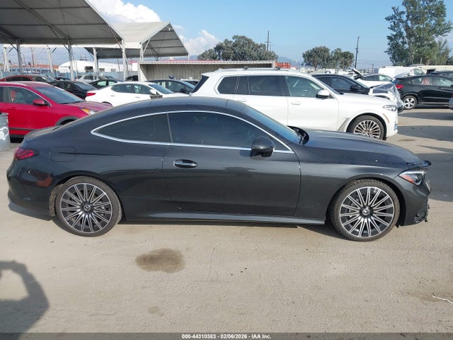 W1KMJ4HB6SF057045 Mercedes-Benz Cle 300 4matic