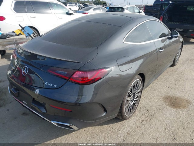 W1KMJ4HB6SF057045 Mercedes-Benz Cle 300 4matic