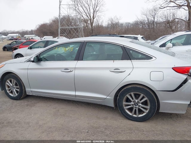 Aukcja sprzedaży 2016 Hyundai Sonata Se, vin: 5NPE24AF0GH285855, numer aukcji: 44310393
