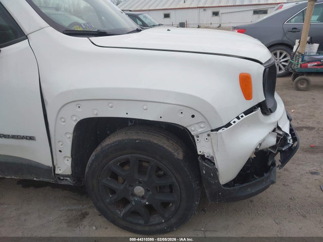 ZACNJDBB9MPM13928 Jeep Renegade Latitude 4x4