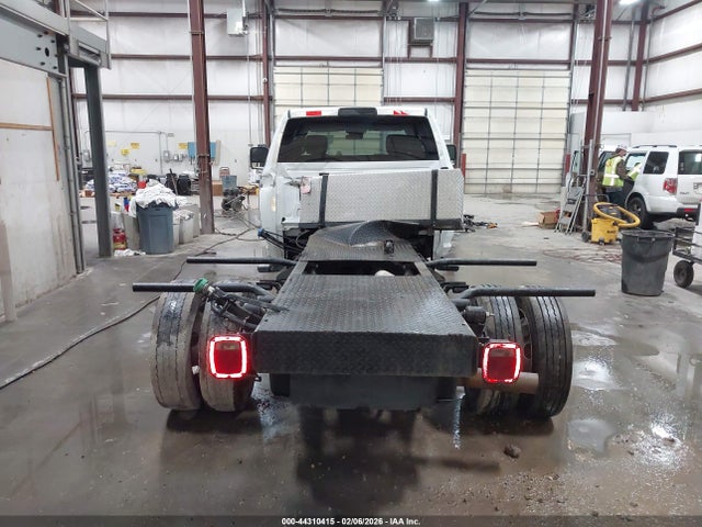 44310415 :رقم المزاد ، 3C7WRNFL7RG172598 vin ، 2024 Ram 5500 Chassis Tradesman/slt/laramie/limited مزاد بيع