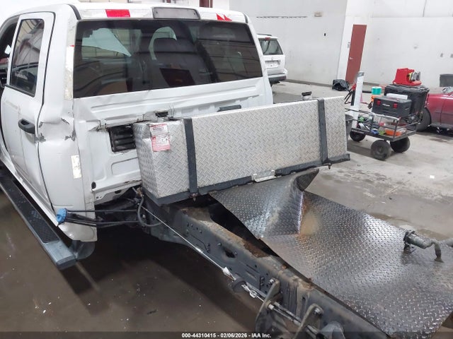44310415 :رقم المزاد ، 3C7WRNFL7RG172598 vin ، 2024 Ram 5500 Chassis Tradesman/slt/laramie/limited مزاد بيع