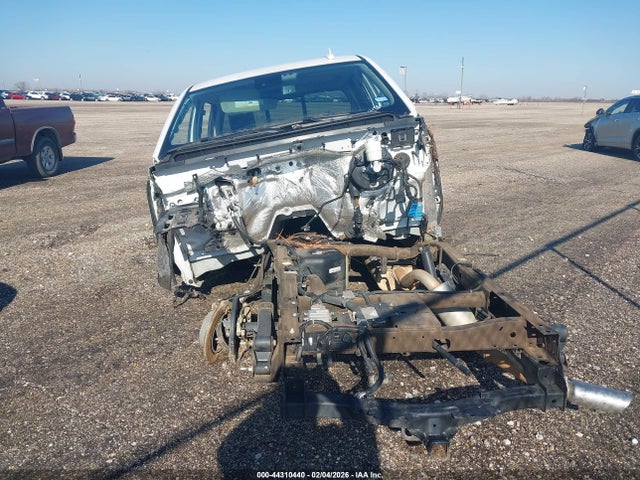Chevrolet Silverado 1500 2018 3GCUKTEC2JG214128 Image 11