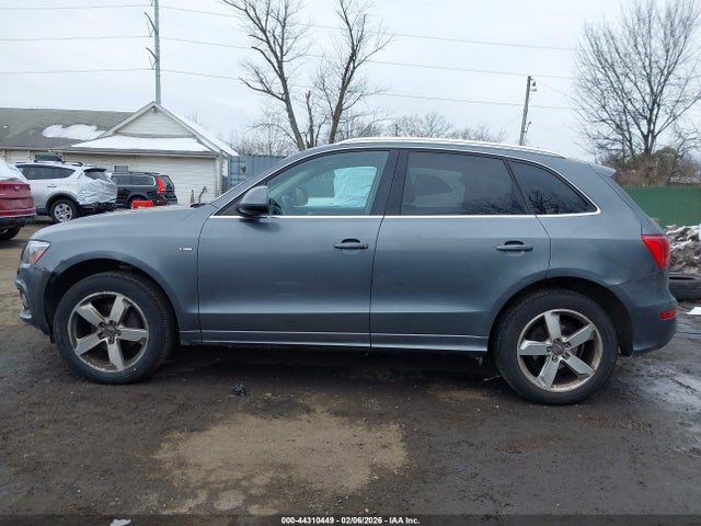 2012 Audi Q5 3.2 Premium Plus მანქანა იყიდება აუქციონზე, vin: WA1DKAFP0CA003284, აუქციონის ნომერი: 44310449