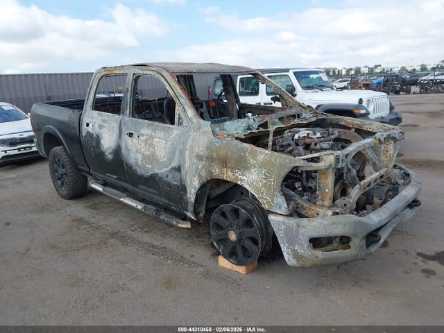 Продаж на аукціоні авто 2022 Ram 2500 Laramie  4x4 6'4 Box, vin: 3C6UR5FL8NG295347, номер лоту: 44310450