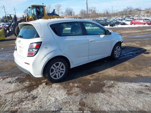 1G1JG6SB4K4133754 Chevrolet Sonic Lt Auto