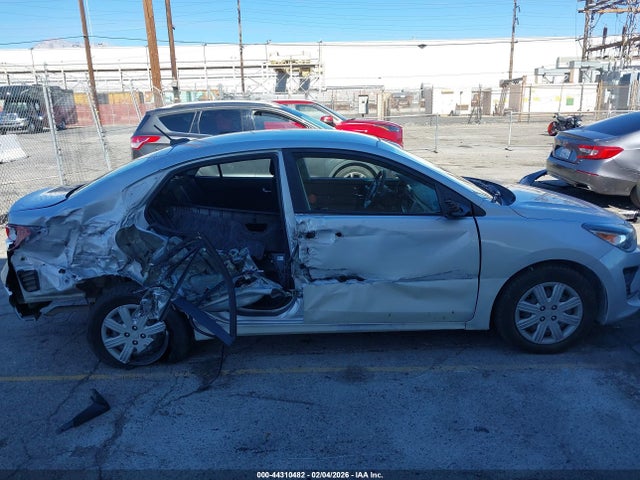 3KPA24AD9ME371128 KIA RIO S