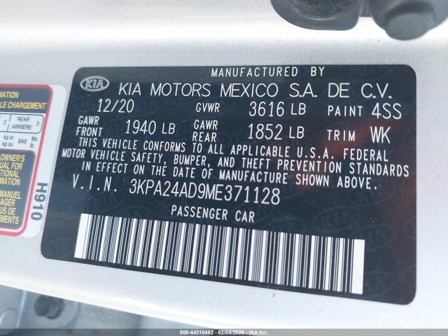 3KPA24AD9ME371128 KIA RIO S