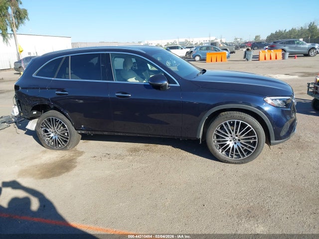 W1NKM4GB5RF155870 Mercedes-Benz Glc 300 Suv