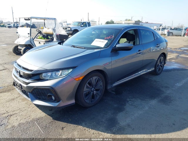 Honda CIVIC EX 2018 SHHFK7H54JU222197 Image 2