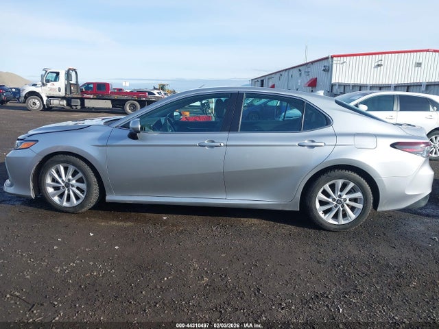4T1C11AK5MU476514 Toyota CAMRY LE