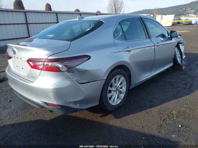 4T1C11AK5MU476514 Toyota CAMRY LE