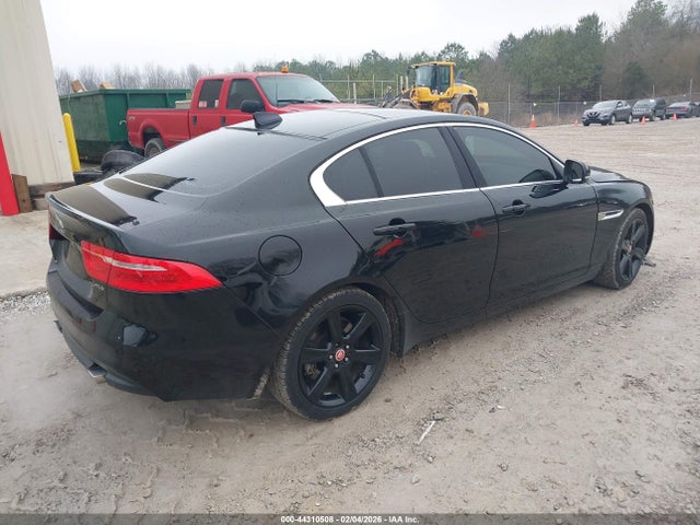 2017 JAGUAR XE SAJAE4BG9HA965292 Photo 3