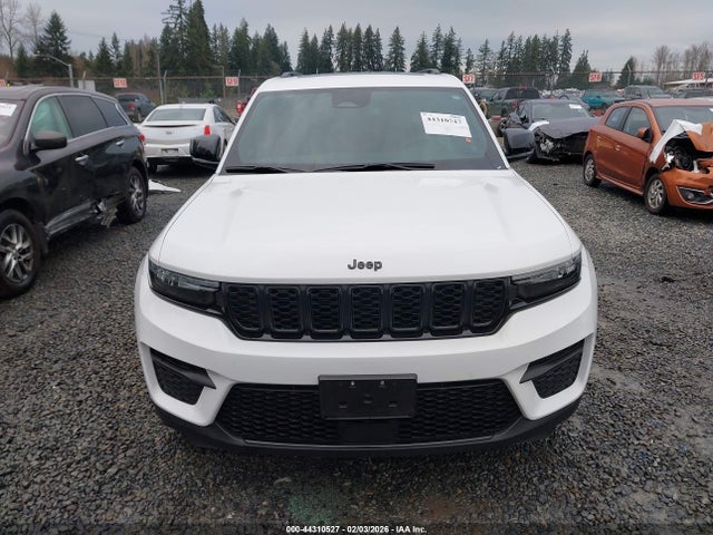1C4RJHAG8RC704215 Jeep Grand Cherokee Altitude X 4x4