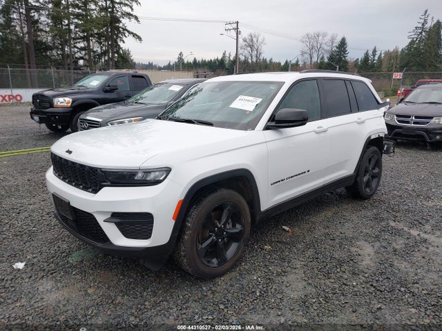 1C4RJHAG8RC704215 Jeep Grand Cherokee Altitude X 4x4